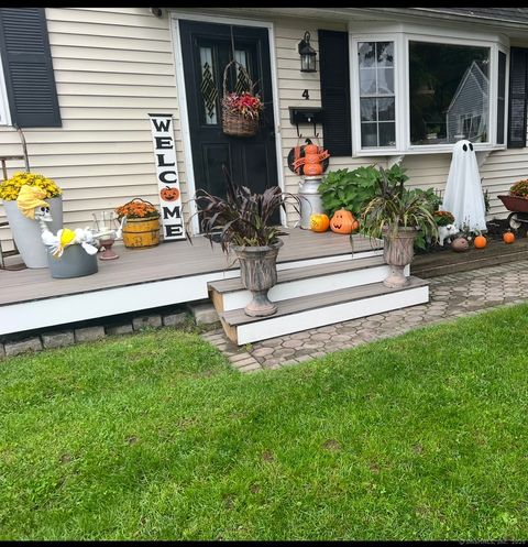 Tiny photo for 4 Thompson Court, Vernon, CT 06066 (MLS # 24133716)