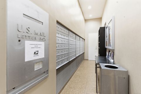 Tiny photo for 1 Gold Street #APT 11F, Hartford, CT 06103 (MLS # 24142860)