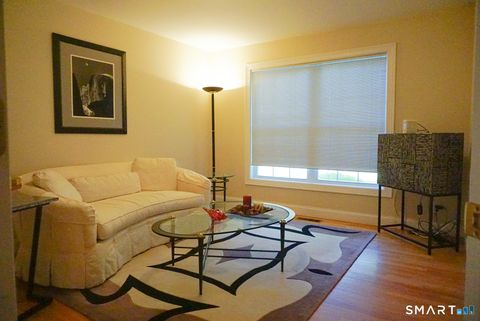 Tiny photo for 33 Knoll Ridge Court, Middletown, CT 06457 (MLS # 24174481)