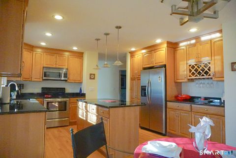 Tiny photo for 33 Knoll Ridge Court, Middletown, CT 06457 (MLS # 24174481)
