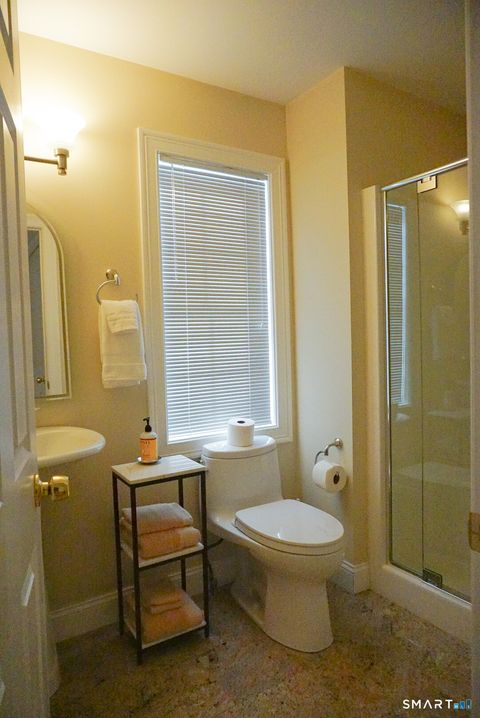 Tiny photo for 33 Knoll Ridge Court, Middletown, CT 06457 (MLS # 24174481)