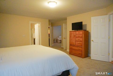 Tiny photo for 33 Knoll Ridge Court, Middletown, CT 06457 (MLS # 24174481)