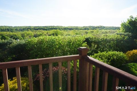 Tiny photo for 33 Knoll Ridge Court, Middletown, CT 06457 (MLS # 24174481)