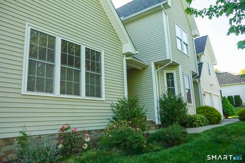 Tiny photo for 33 Knoll Ridge Court, Middletown, CT 06457 (MLS # 24174481)