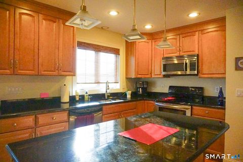 Tiny photo for 33 Knoll Ridge Court, Middletown, CT 06457 (MLS # 24174481)