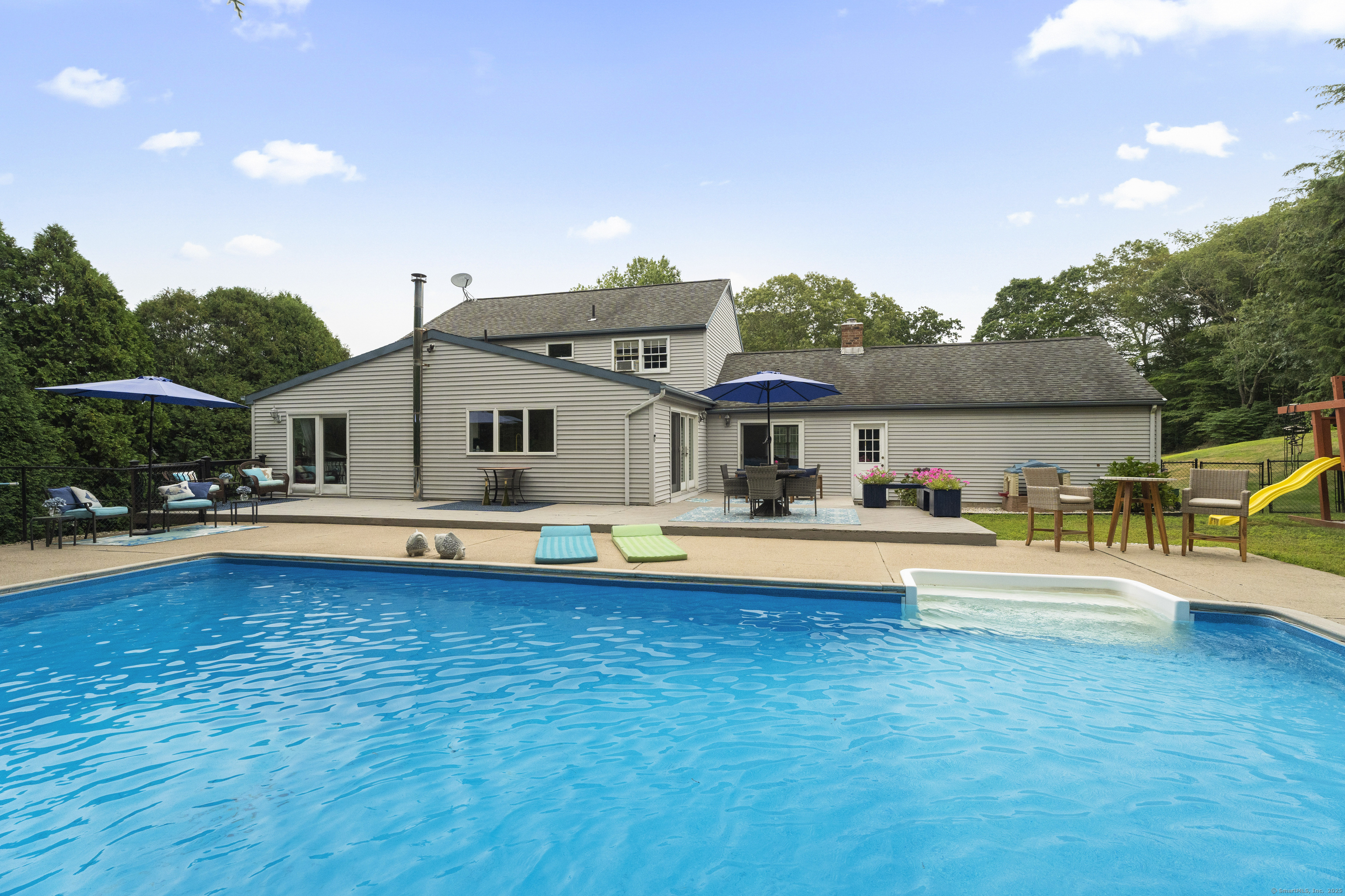 13 Charter Oak Drive