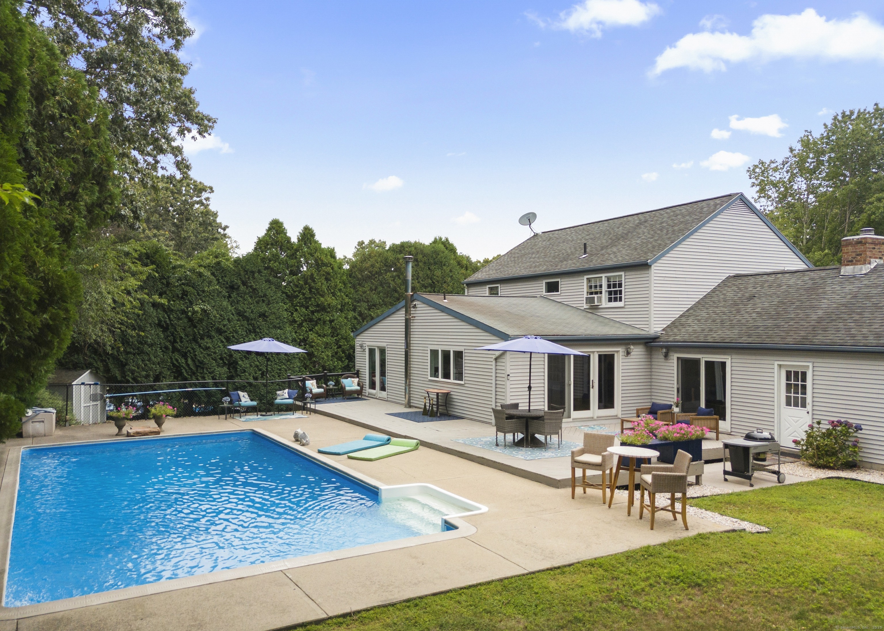 13 Charter Oak Drive