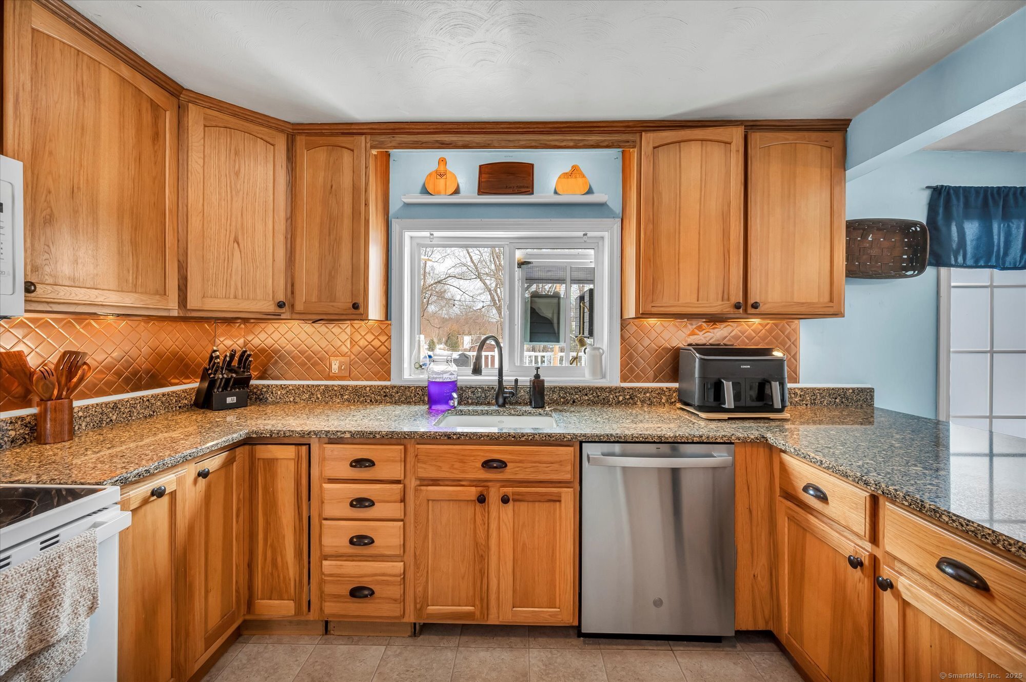 10 Ganny Terrace, Enfield, Connecticut image 17