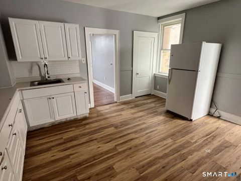 Tiny photo for 14 Portland Street, Middletown, CT 06457 (MLS # 24152395)