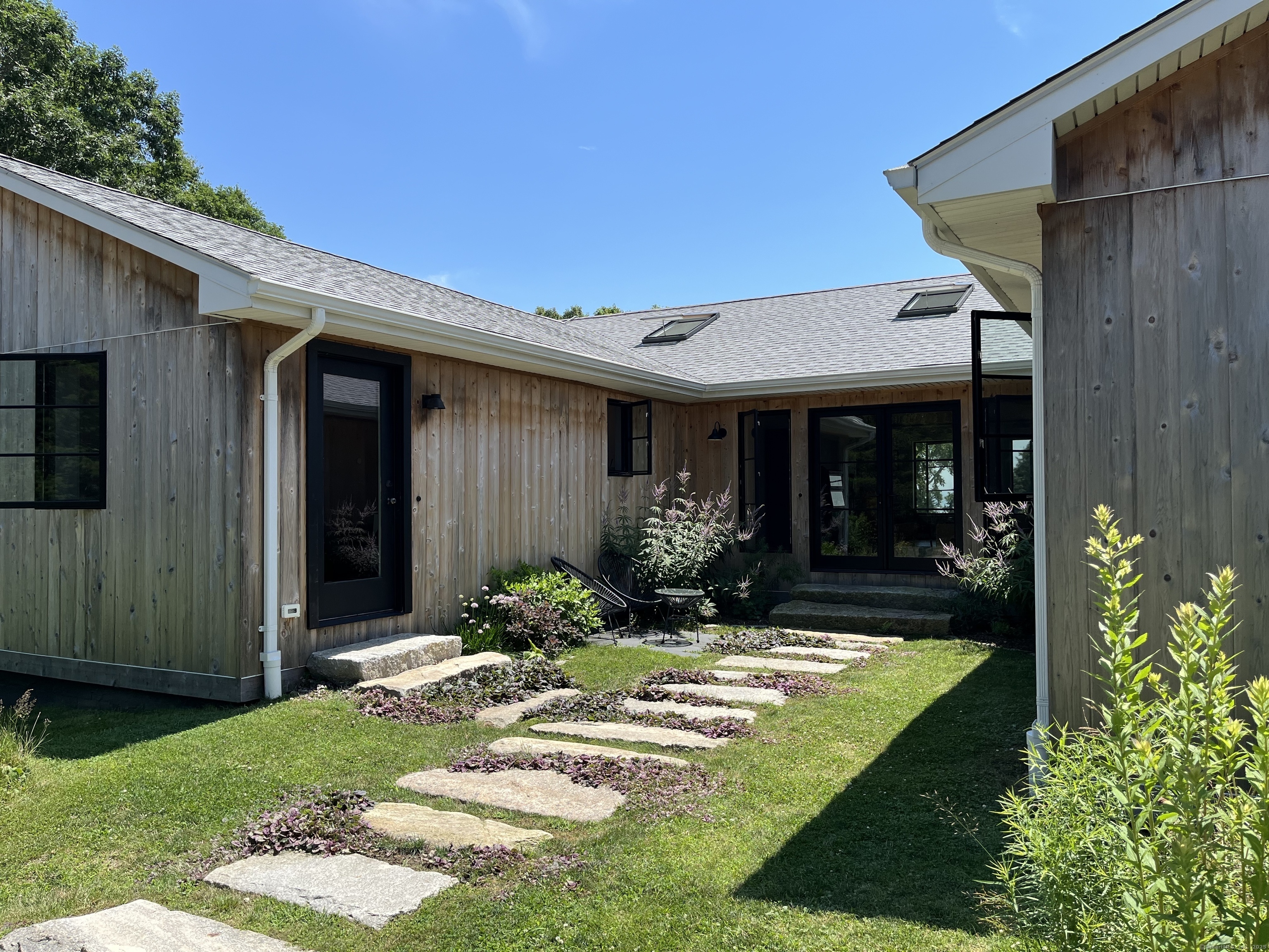 55 Wilcox Road, Stonington, Connecticut image 23