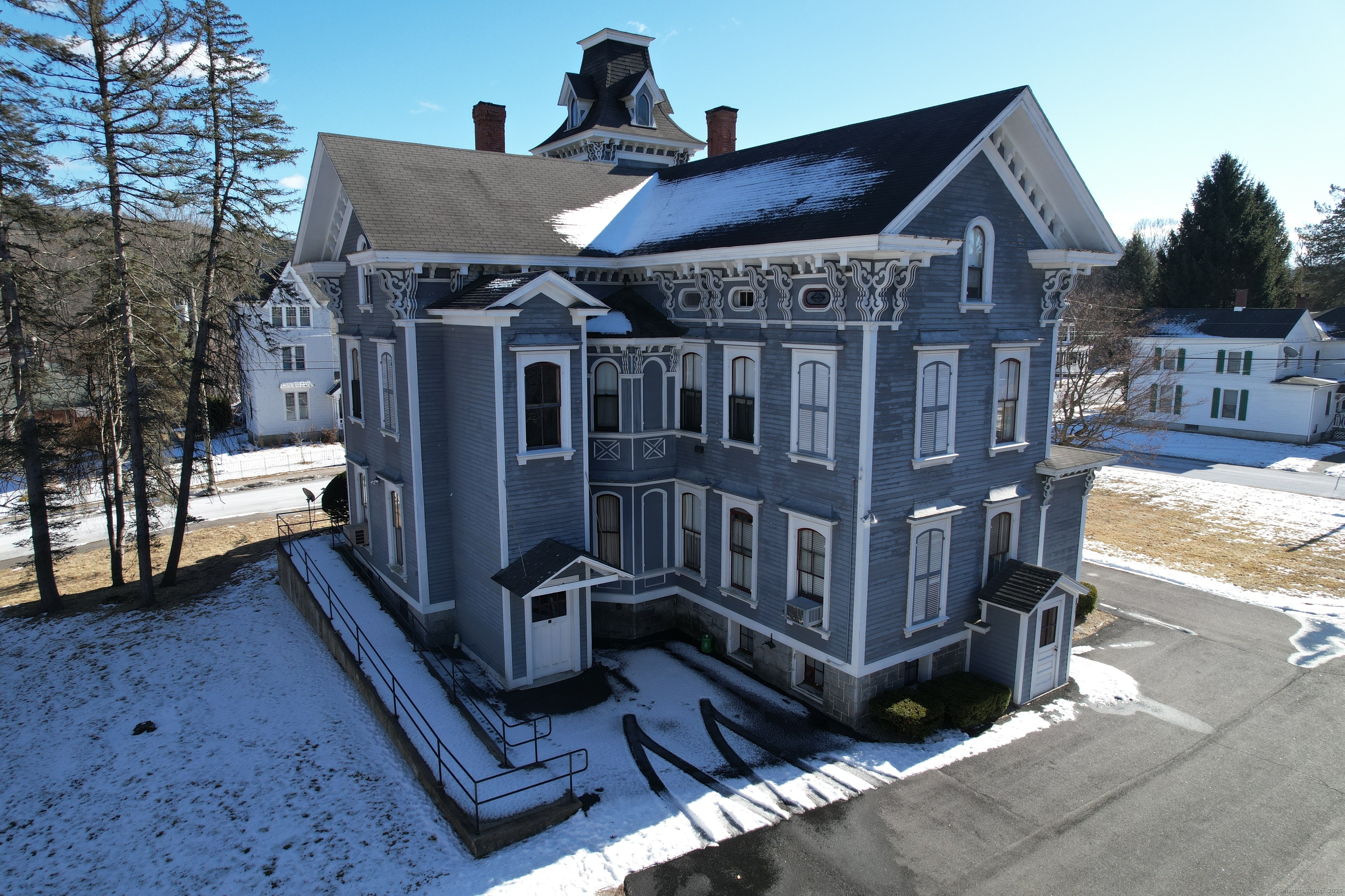 55 Walnut Street