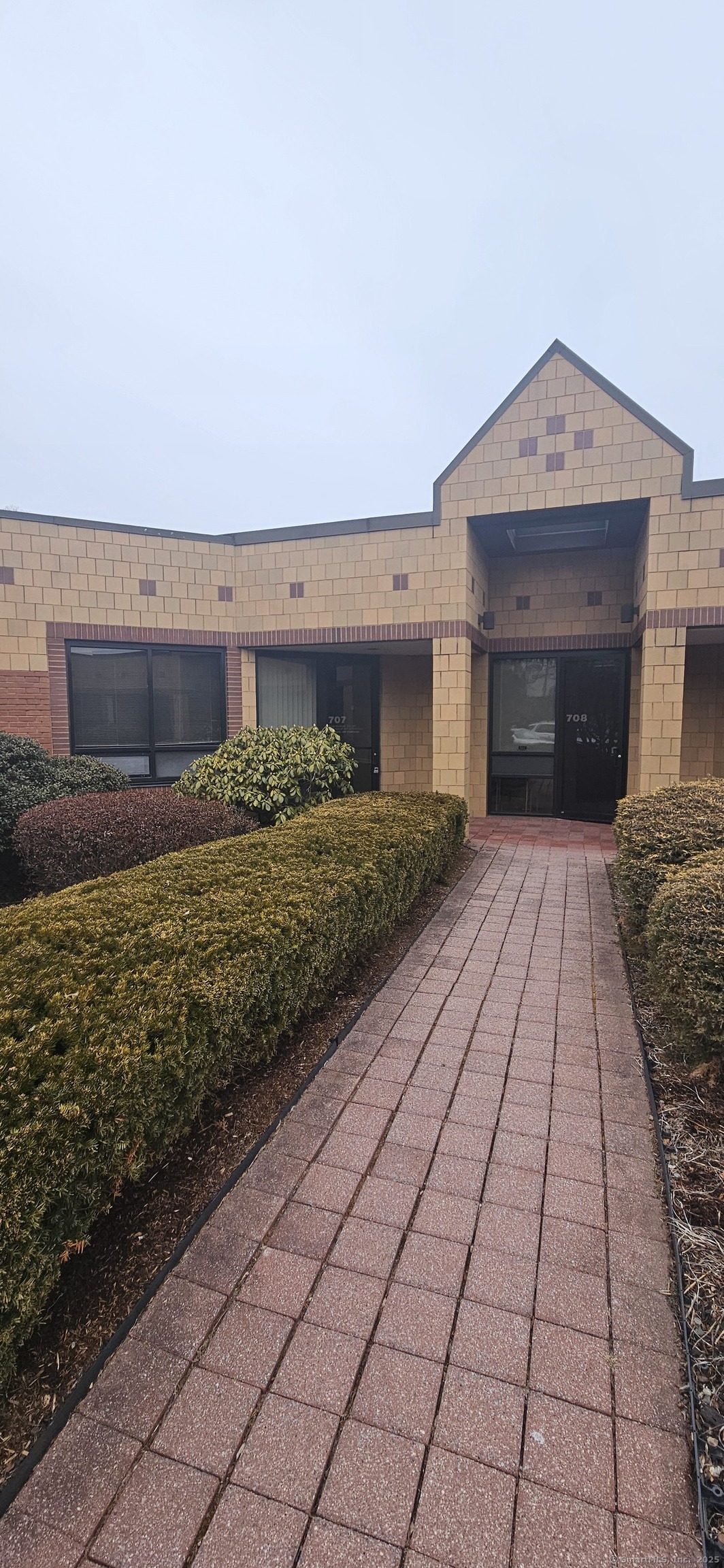 1 Bradley Road 707-3