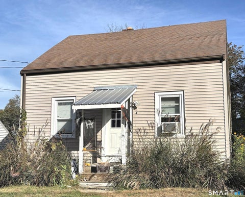 Photo of 4 Burgeville Court, Groton, CT 06340 (MLS # 24217668)