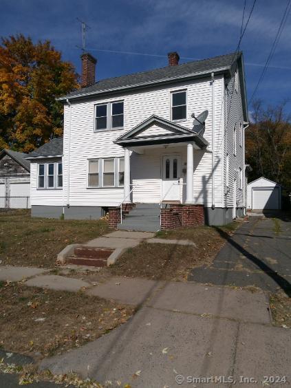 Manchester Street, Hartford, Connecticut - 3 Bedrooms  
2 Bathrooms  
8 Rooms - 