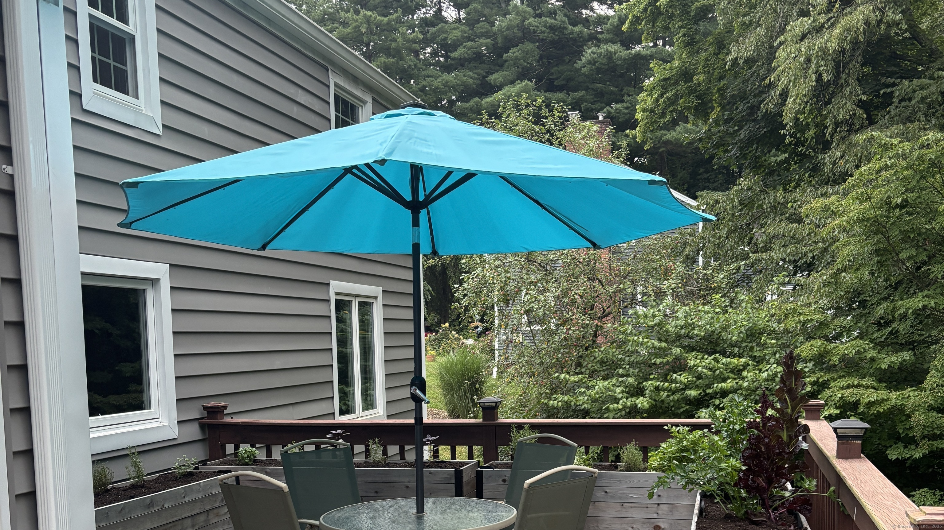 Glastonbury, Connecticut 06033, United States, 4 Bedrooms Bedrooms, ,2 BathroomsBathrooms,Residential,Active,190537