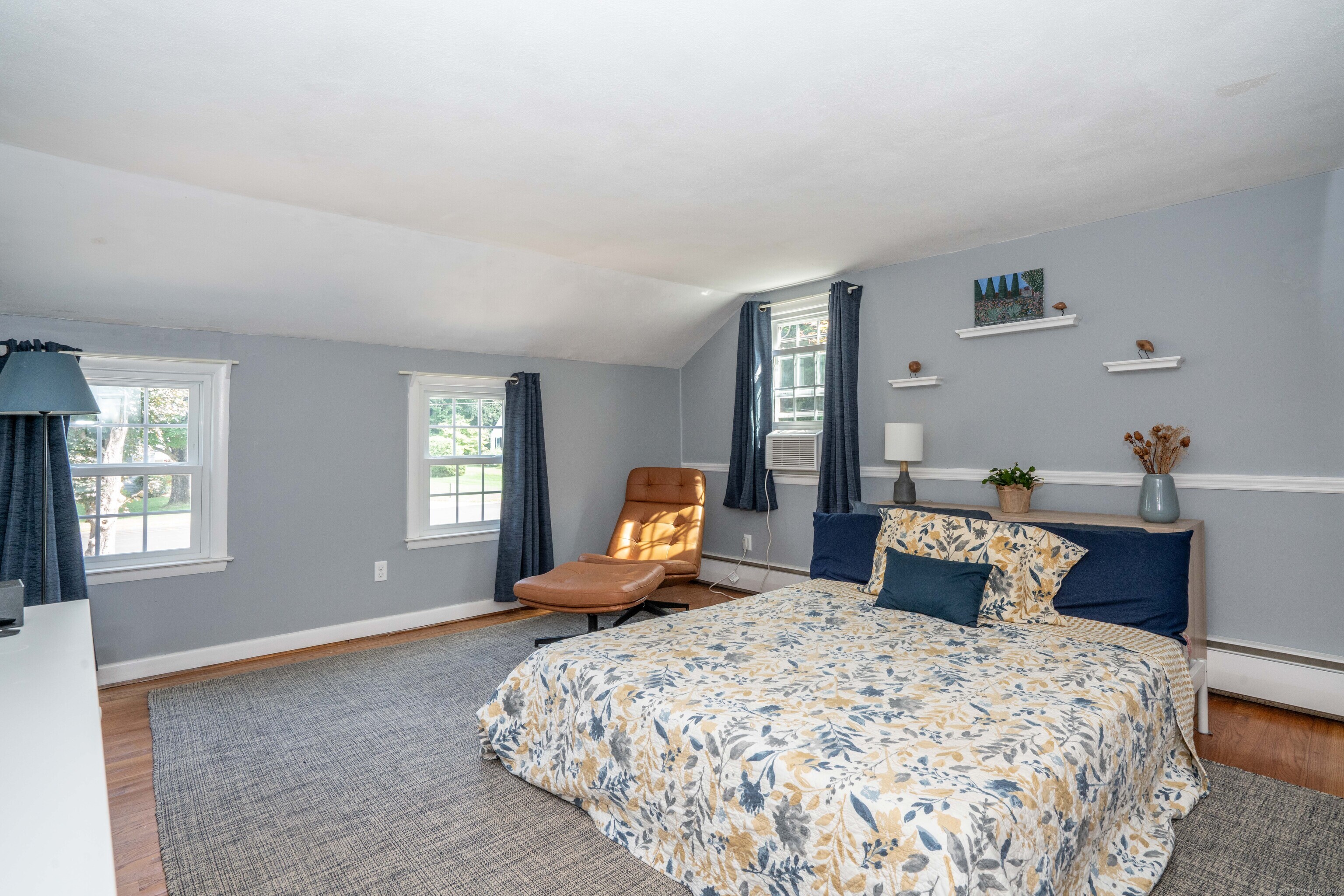 Glastonbury, Connecticut 06033, United States, 4 Bedrooms Bedrooms, ,2 BathroomsBathrooms,Residential,Active,190537