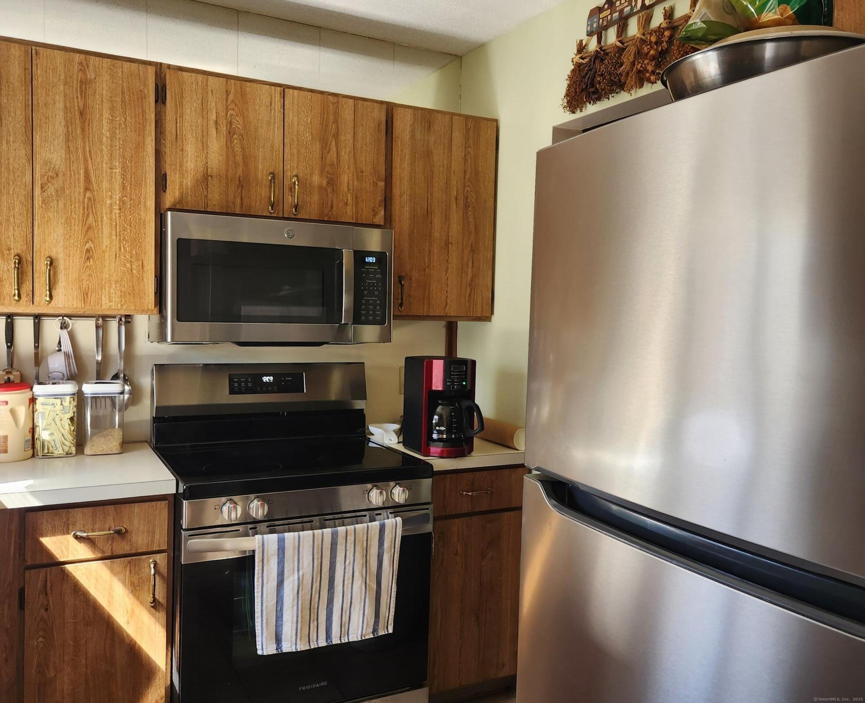 1400 Meriden Road #6-5, Waterbury, Connecticut image 8
