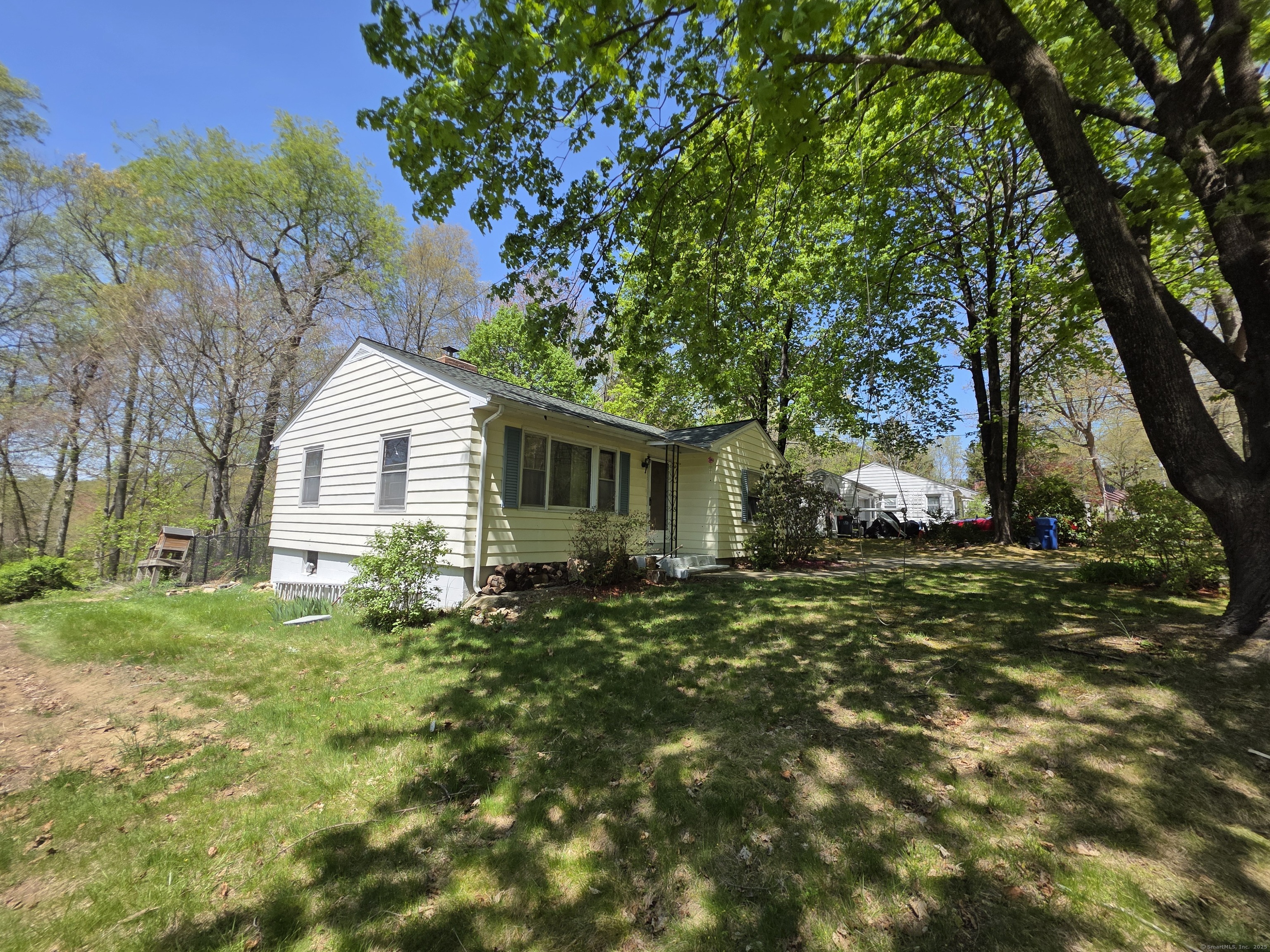 861 Chesterfield Road, Montville, Connecticut image 6