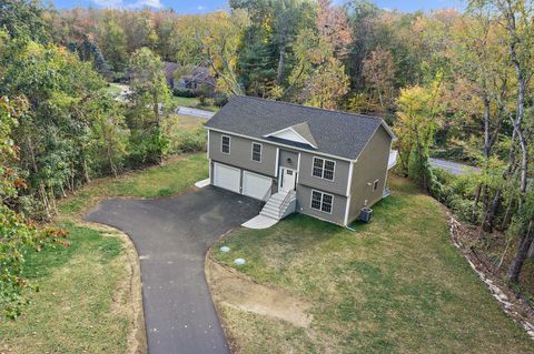 A home in Griswold