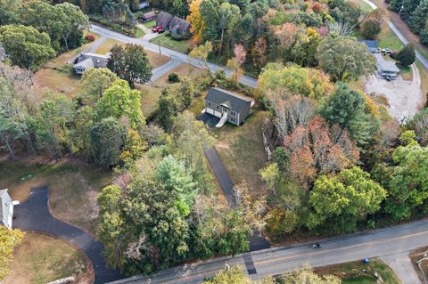 A home in Griswold