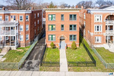 Photo of 19 Edgewood Street, Hartford, CT 06112 (MLS # 24161193)