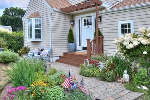 Tiny photo for 8 Bauer Place, Westport, CT 06880 (MLS # 24157031)