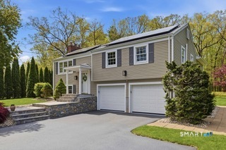 3 Ledgewood Drive