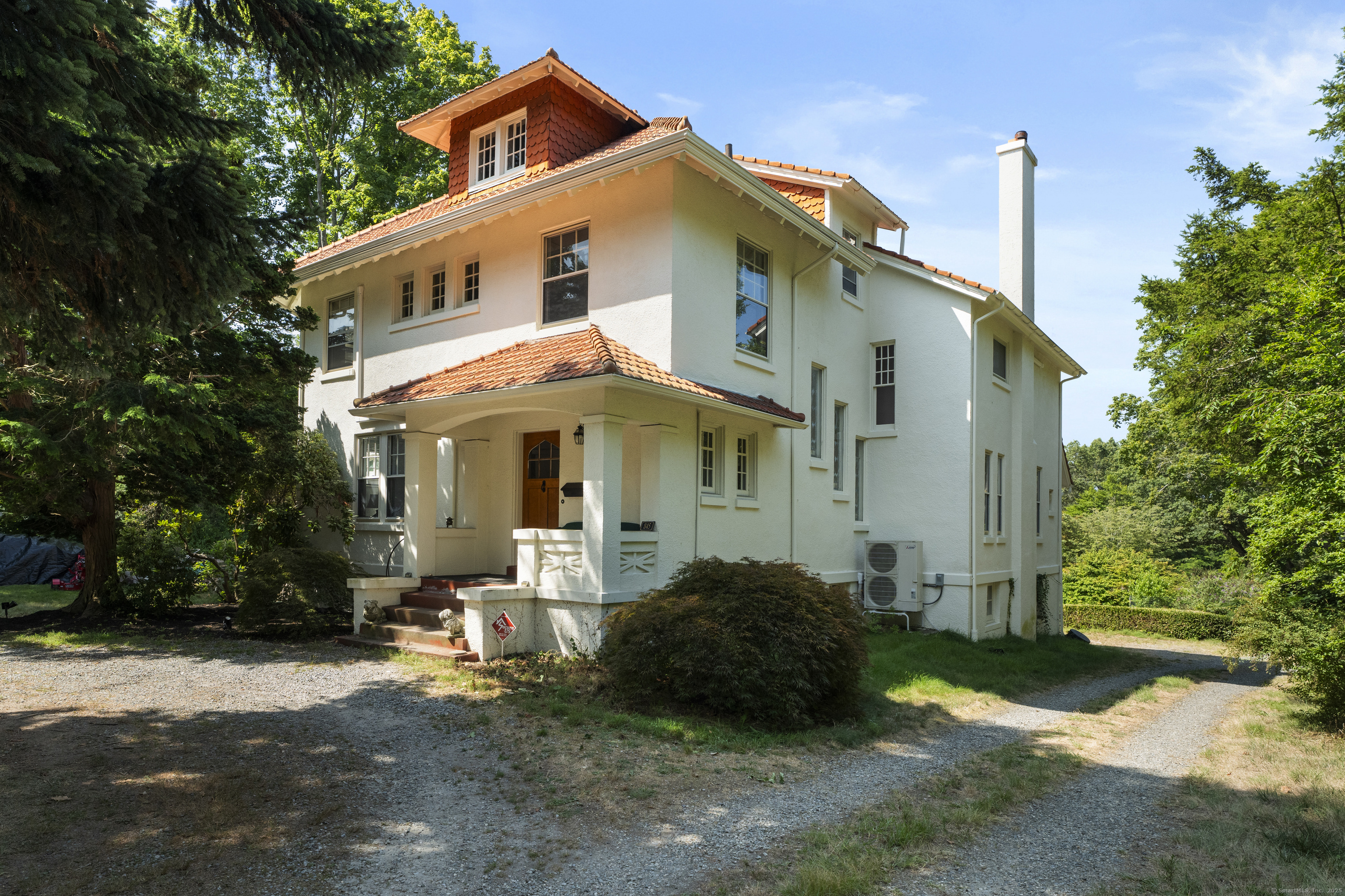 845 Ocean Avenue