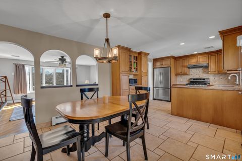 Tiny photo for 130 N Hill Road, North Haven, CT 06473 (MLS # 24158721)