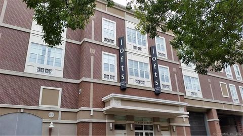 Tiny photo for 15 Dinah Street #316, West Hartford, CT 06107 (MLS # 24154868)