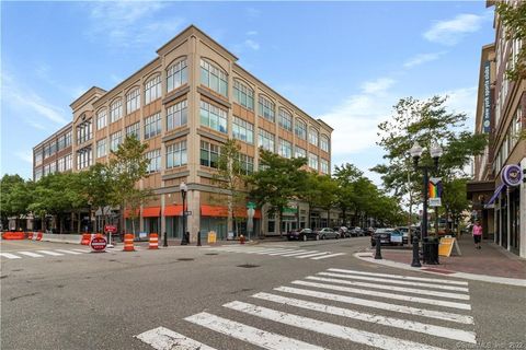 Tiny photo for 15 Dinah Street #316, West Hartford, CT 06107 (MLS # 24154868)