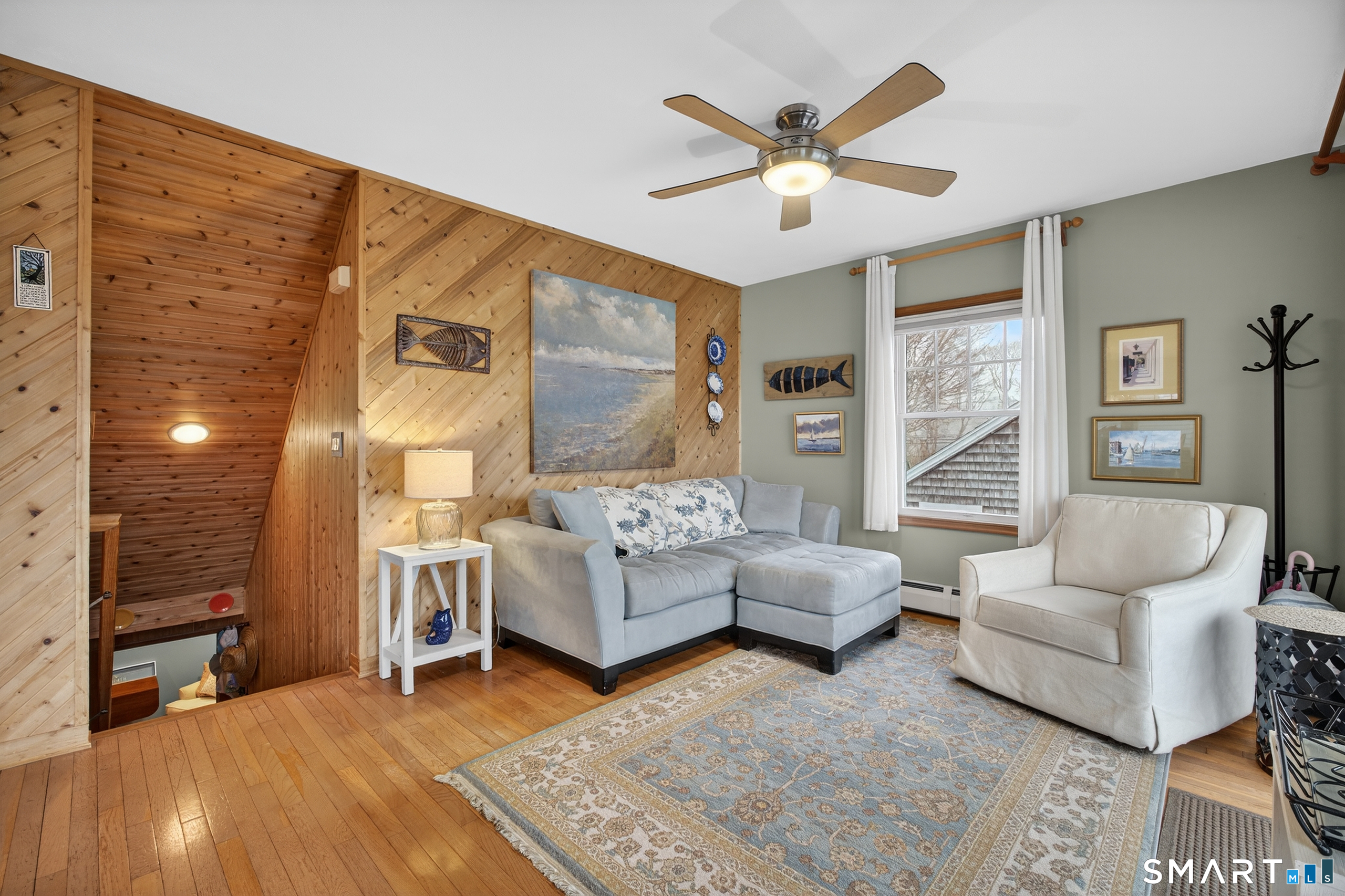 10 East Shore Avenue