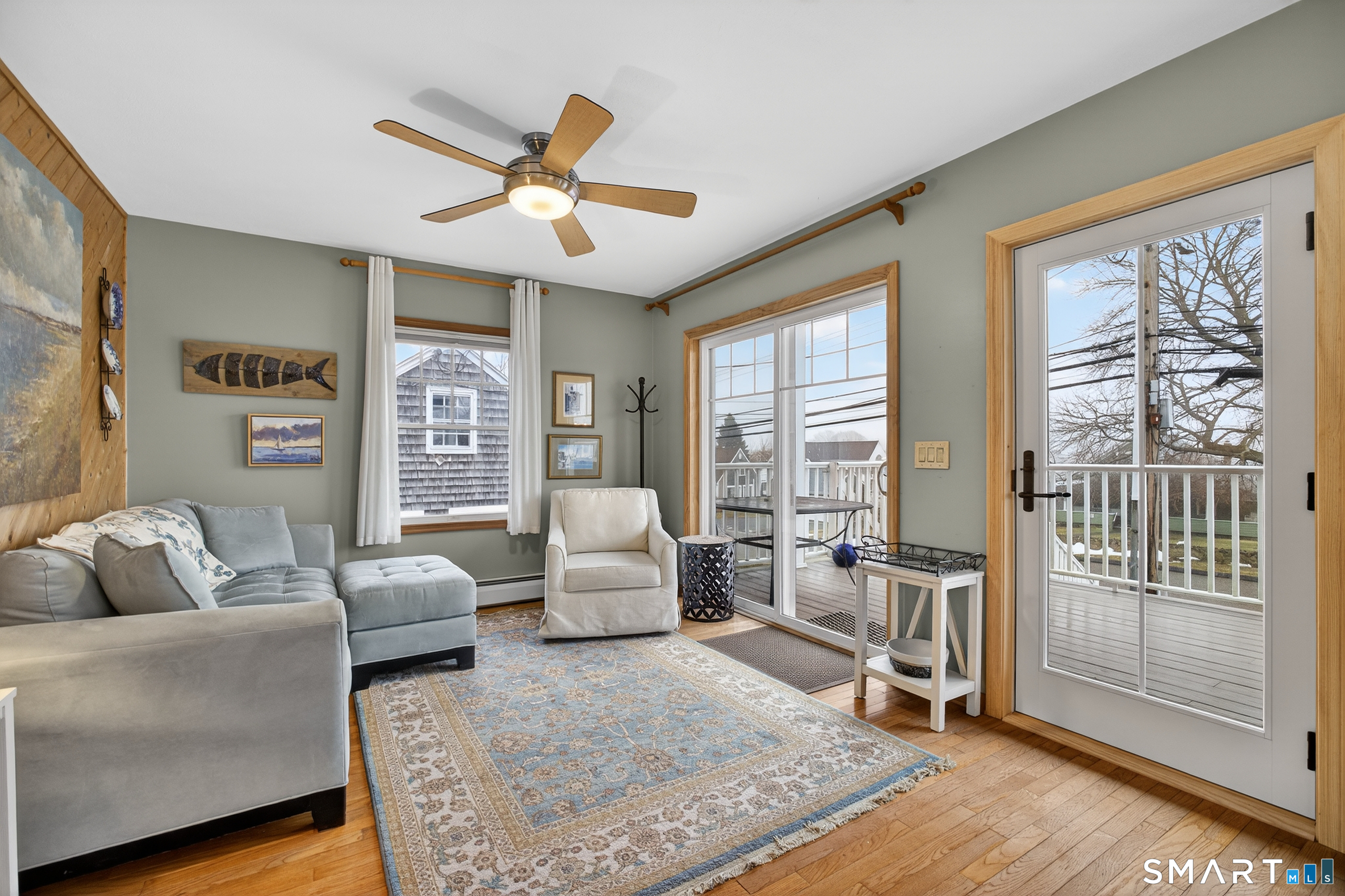 10 East Shore Avenue