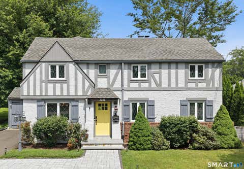 Photo of 2298 Albany Avenue, West Hartford, CT 06117 (MLS # 24199497)