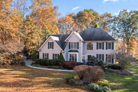 A home in New Milford