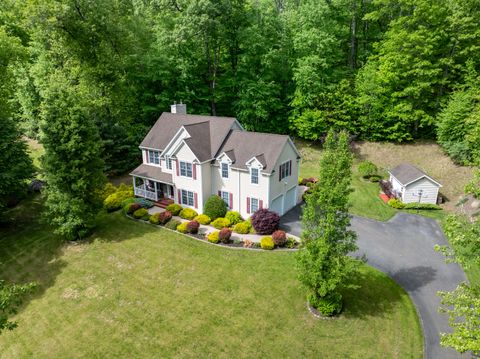12 Everwood Drive New Milford CT 06776