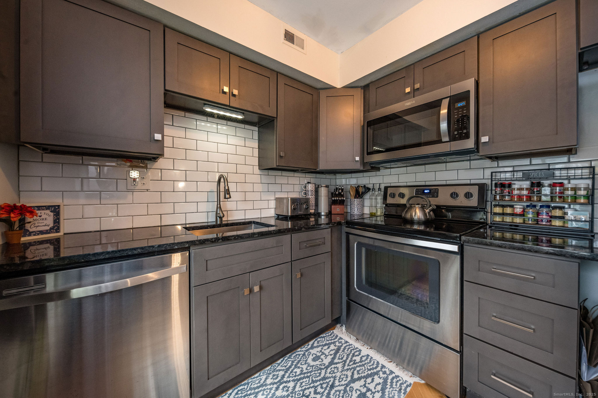 22 Candlewood Drive 22