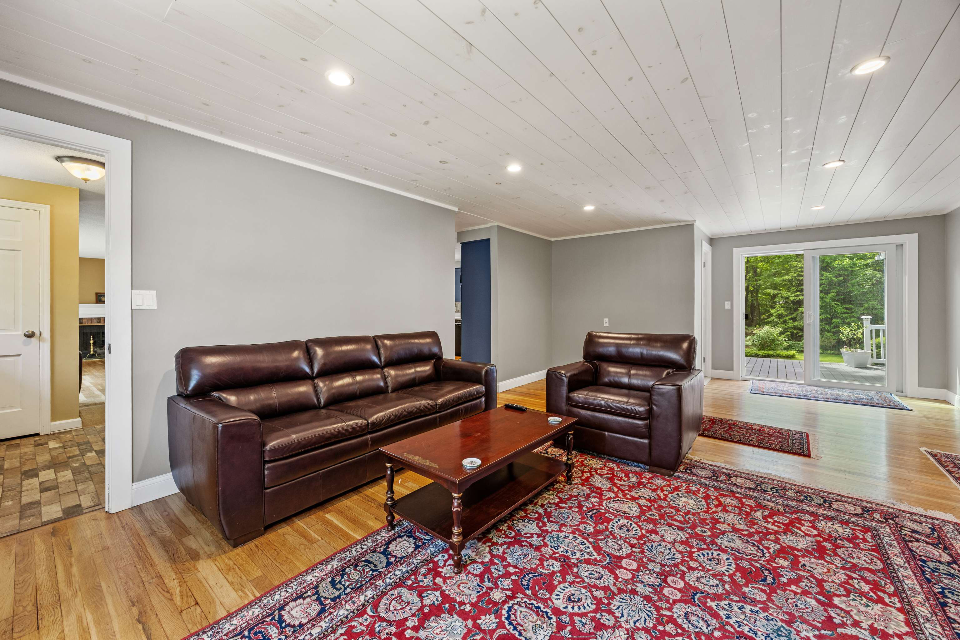 198 Towpath Lane, Cheshire, Connecticut image 8