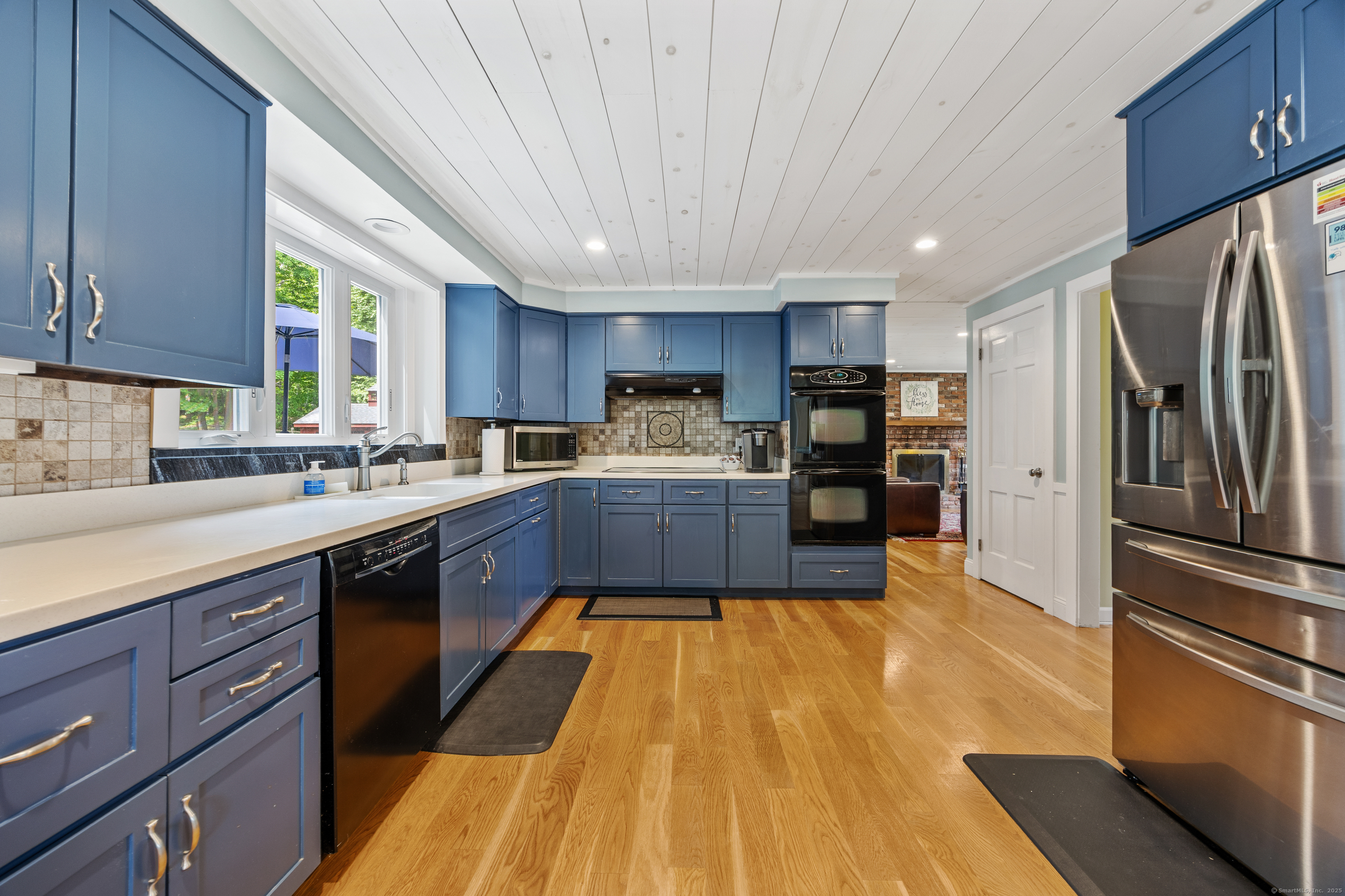 198 Towpath Lane, Cheshire, Connecticut image 10