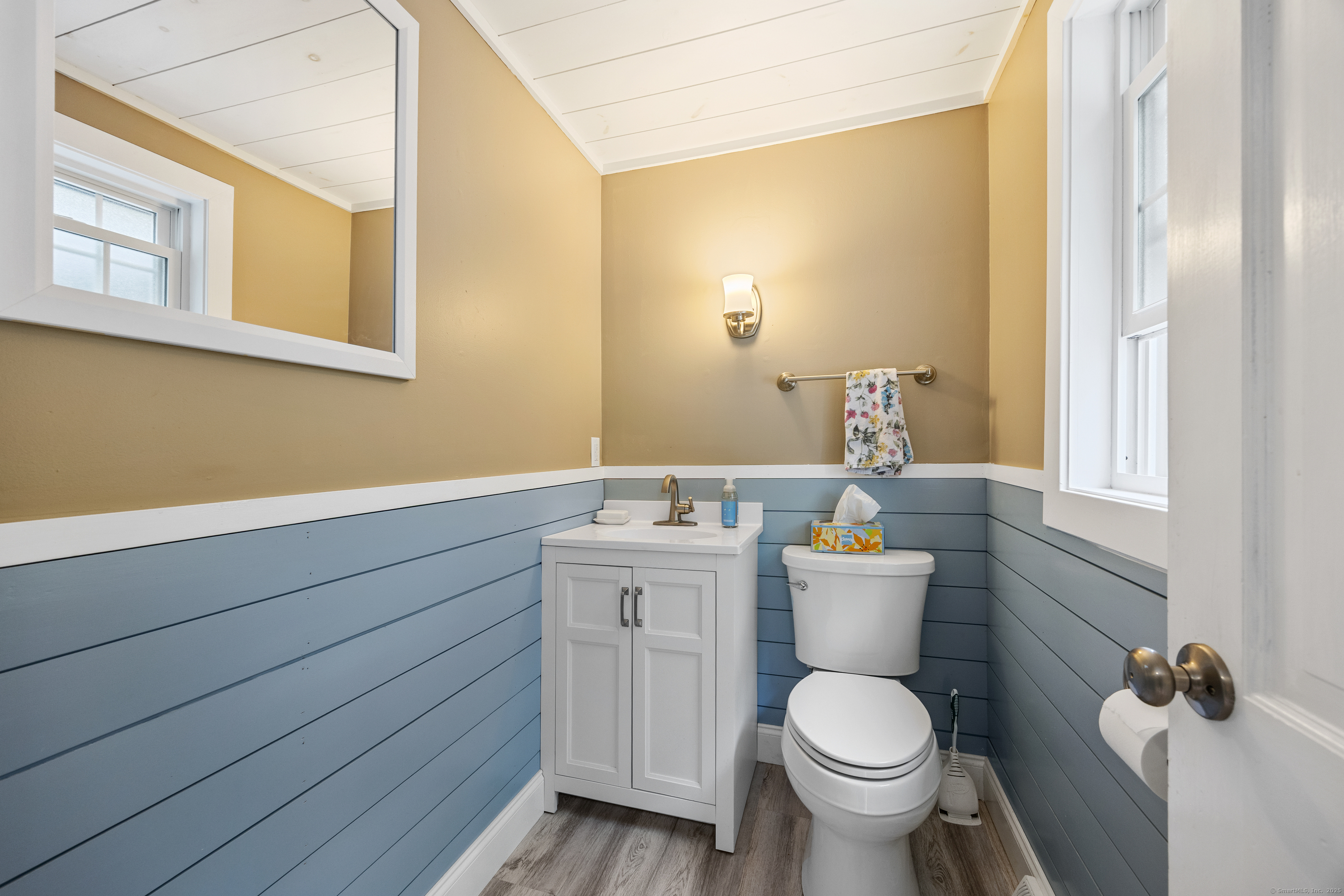 198 Towpath Lane, Cheshire, Connecticut image 9