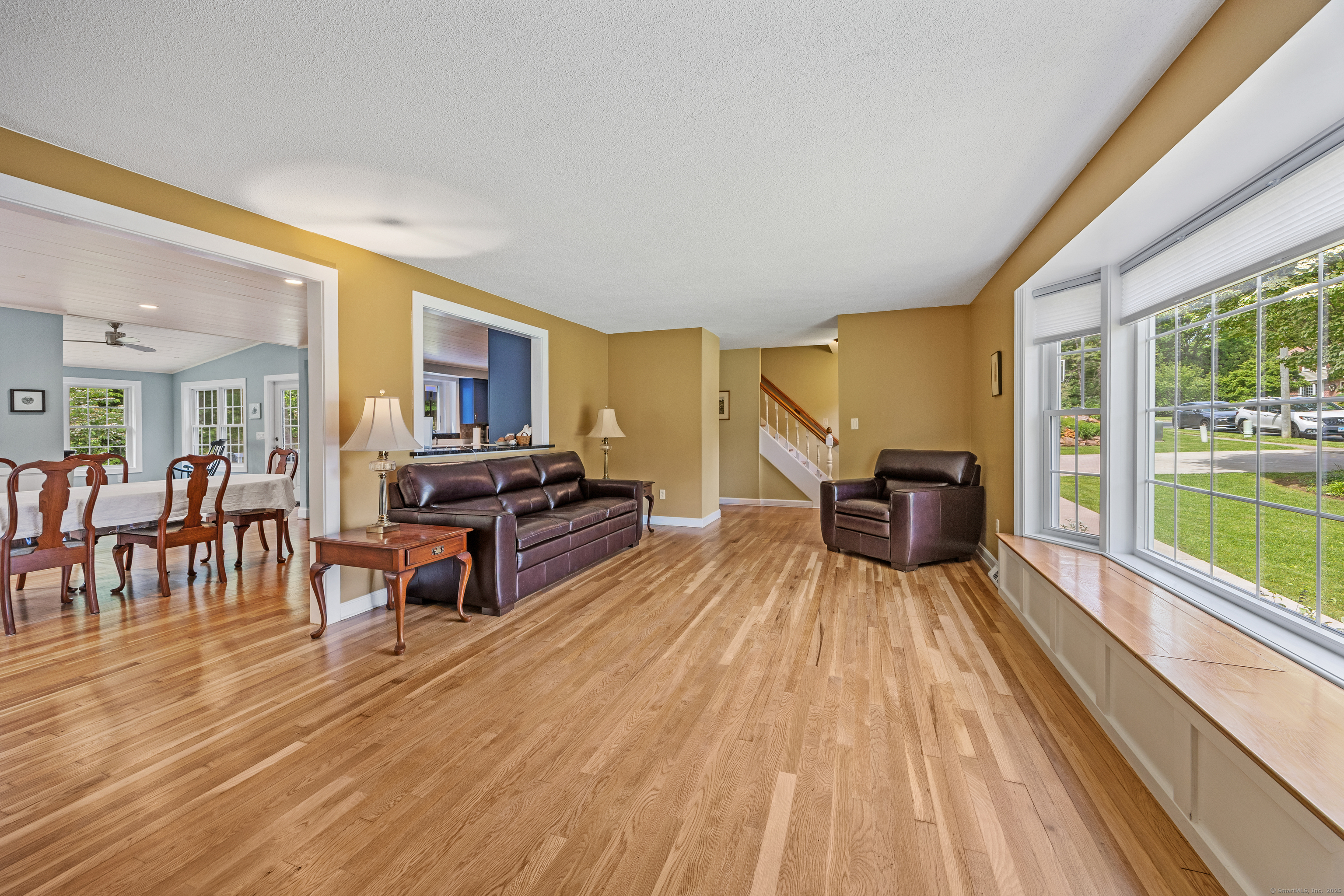 198 Towpath Lane, Cheshire, Connecticut image 4