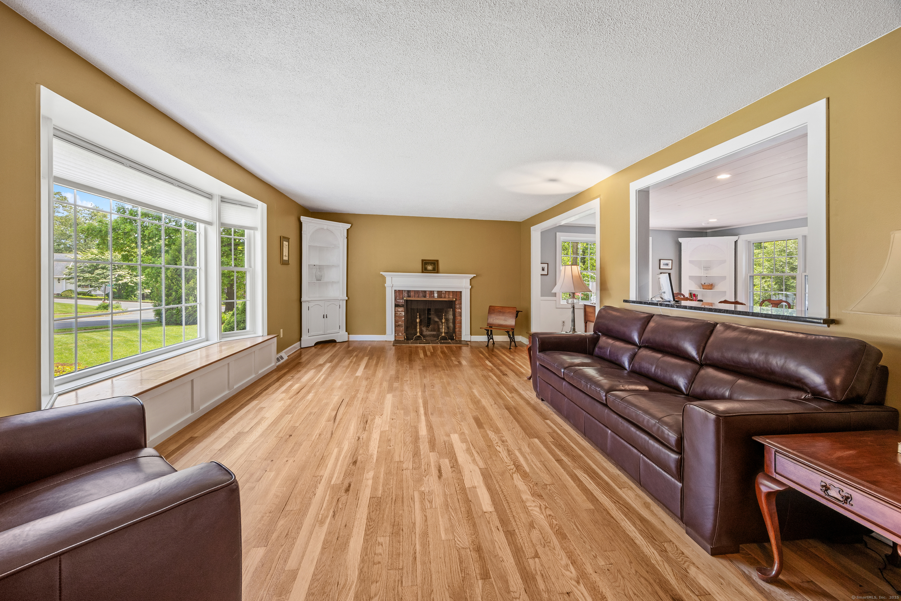 198 Towpath Lane, Cheshire, Connecticut image 3