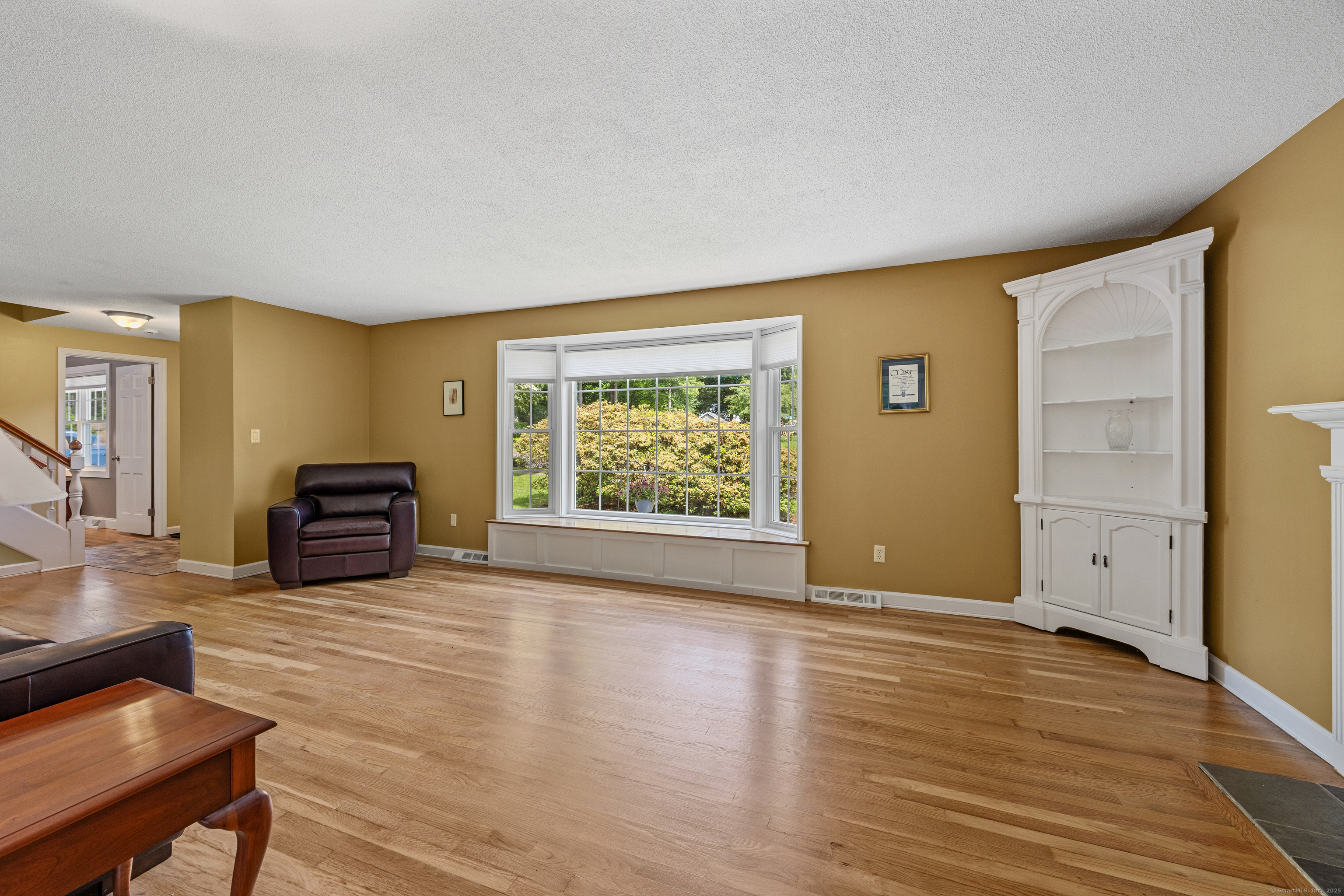 198 Towpath Lane, Cheshire, Connecticut image 5