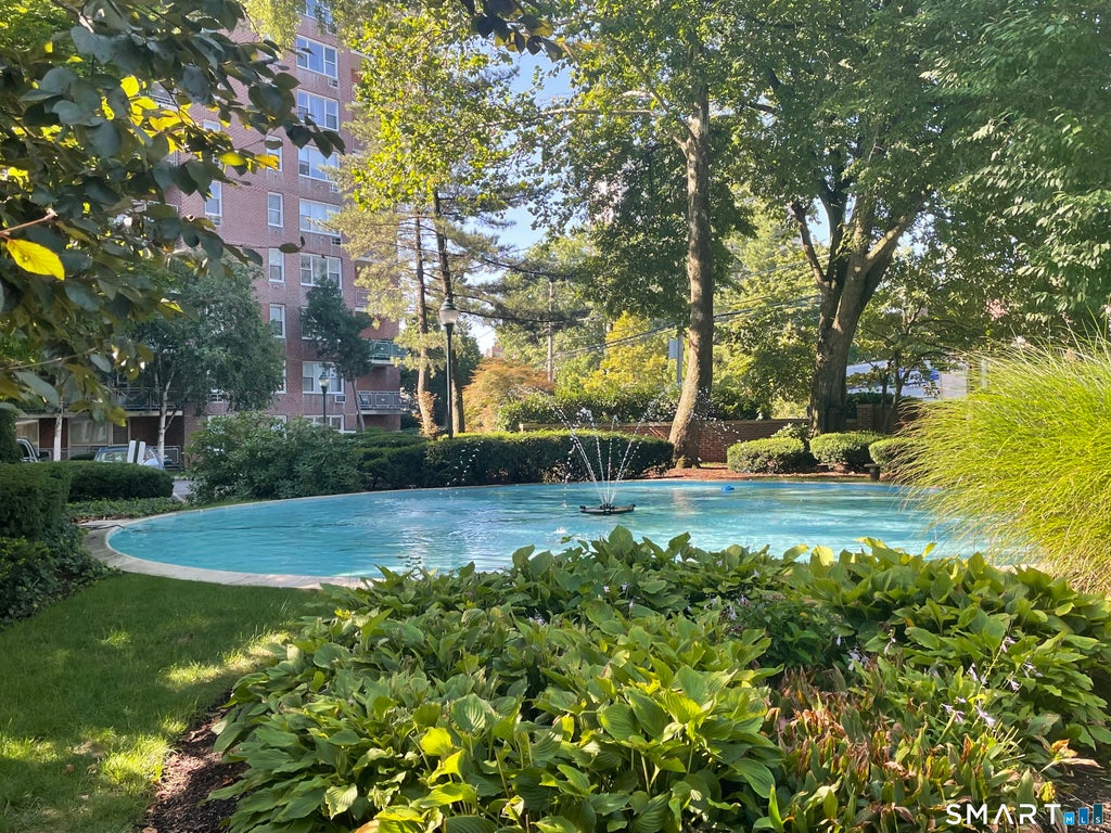 Photo of 91 Strawberry Hill Avenue #424, Stamford, CT 06902 (MLS # 24208415)