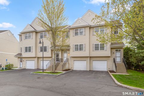 Photo of 2 Sheridan Street #202, Danbury, CT 06810 (MLS # 24169172)