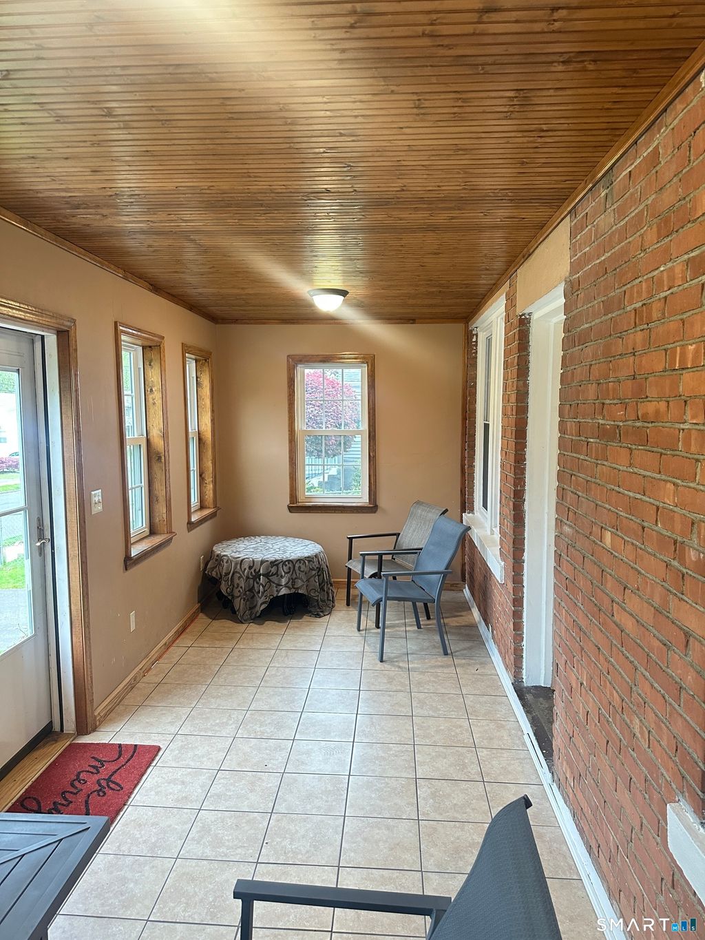 Photo of 83 Faneuil Street, Windsor, CT 06095 (MLS # 24186140)