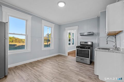 Tiny photo for 292 W Ivy Street #1st floor, New Haven, CT 06511 (MLS # 24144808)