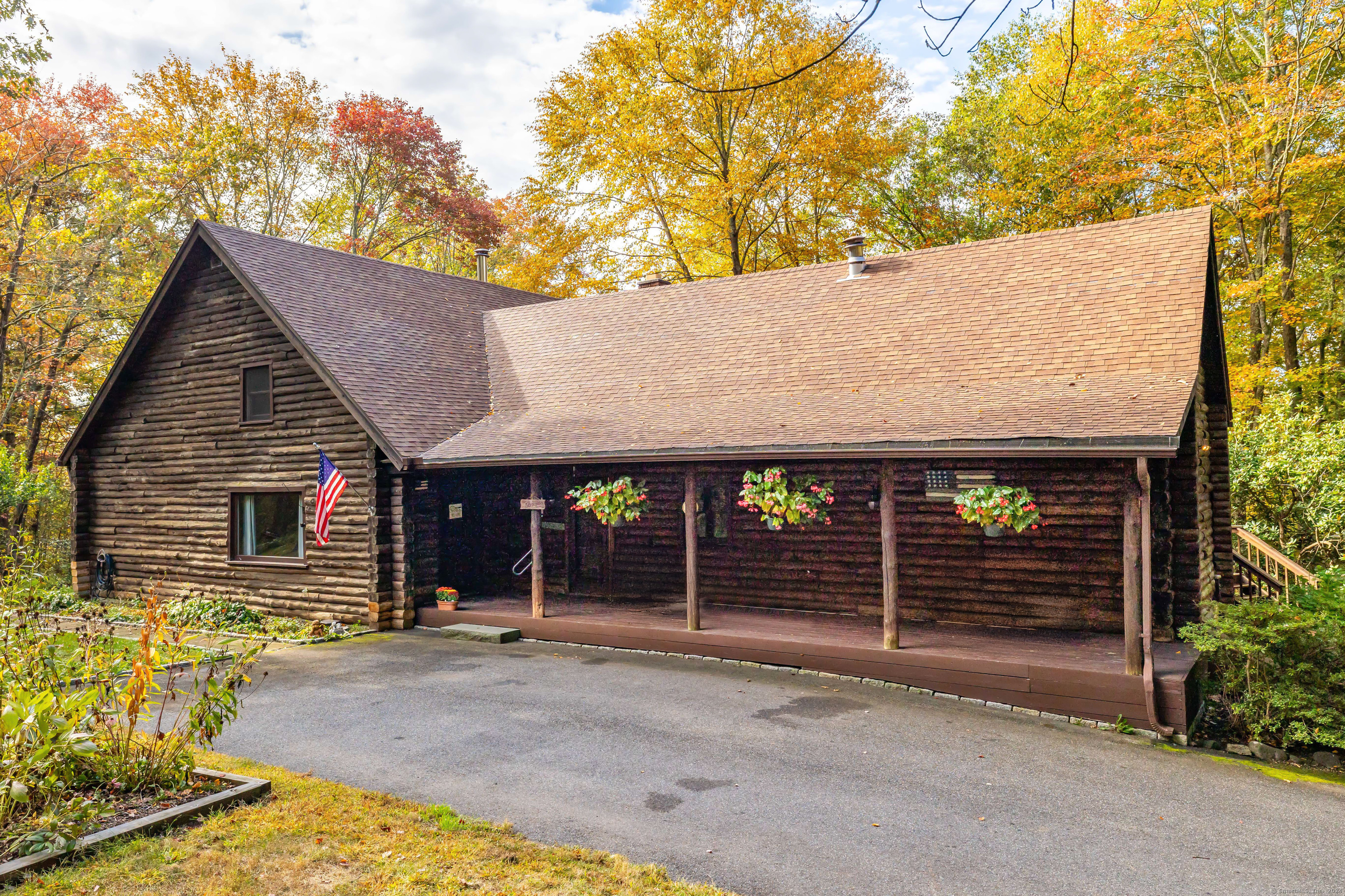 Property for Sale at 311 Nonnewaug Road, Bethlehem, Connecticut - Bedrooms: 4 
Bathrooms: 3 
Rooms: 8  - $495,000