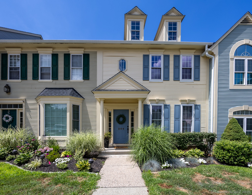 204 Cambridge Commons