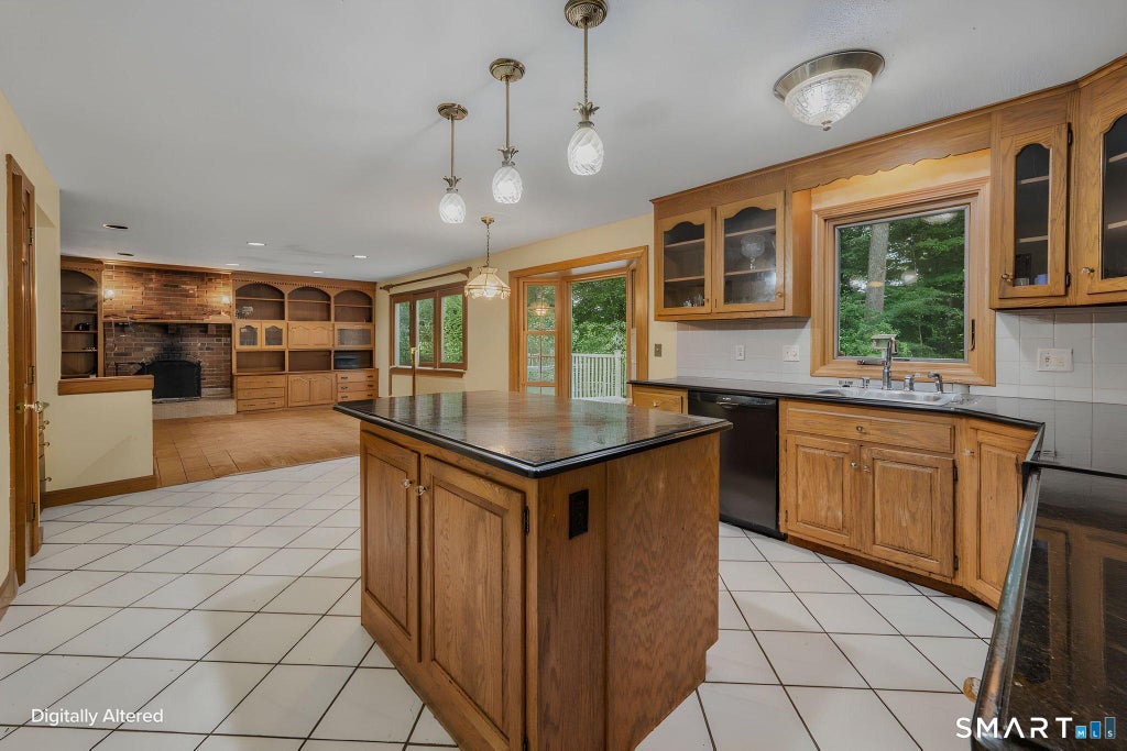 Photo of 28 Silver Birch Lane, Clinton, CT 06413 (MLS # 24204237)